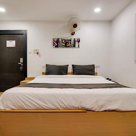 גווהטי Oyo 2794 Hotel Plaza Inn מראה חיצוני תמונה