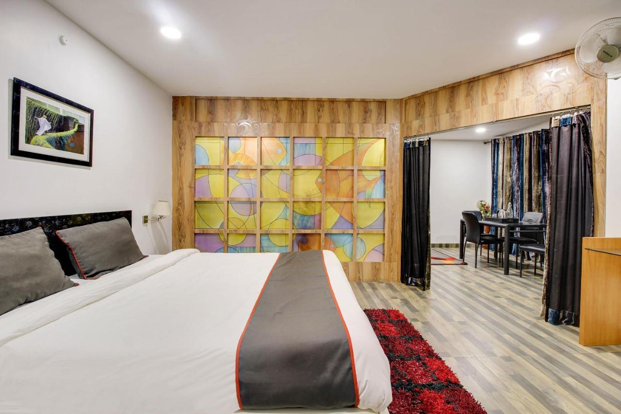 גווהטי Oyo 2794 Hotel Plaza Inn מראה חיצוני תמונה